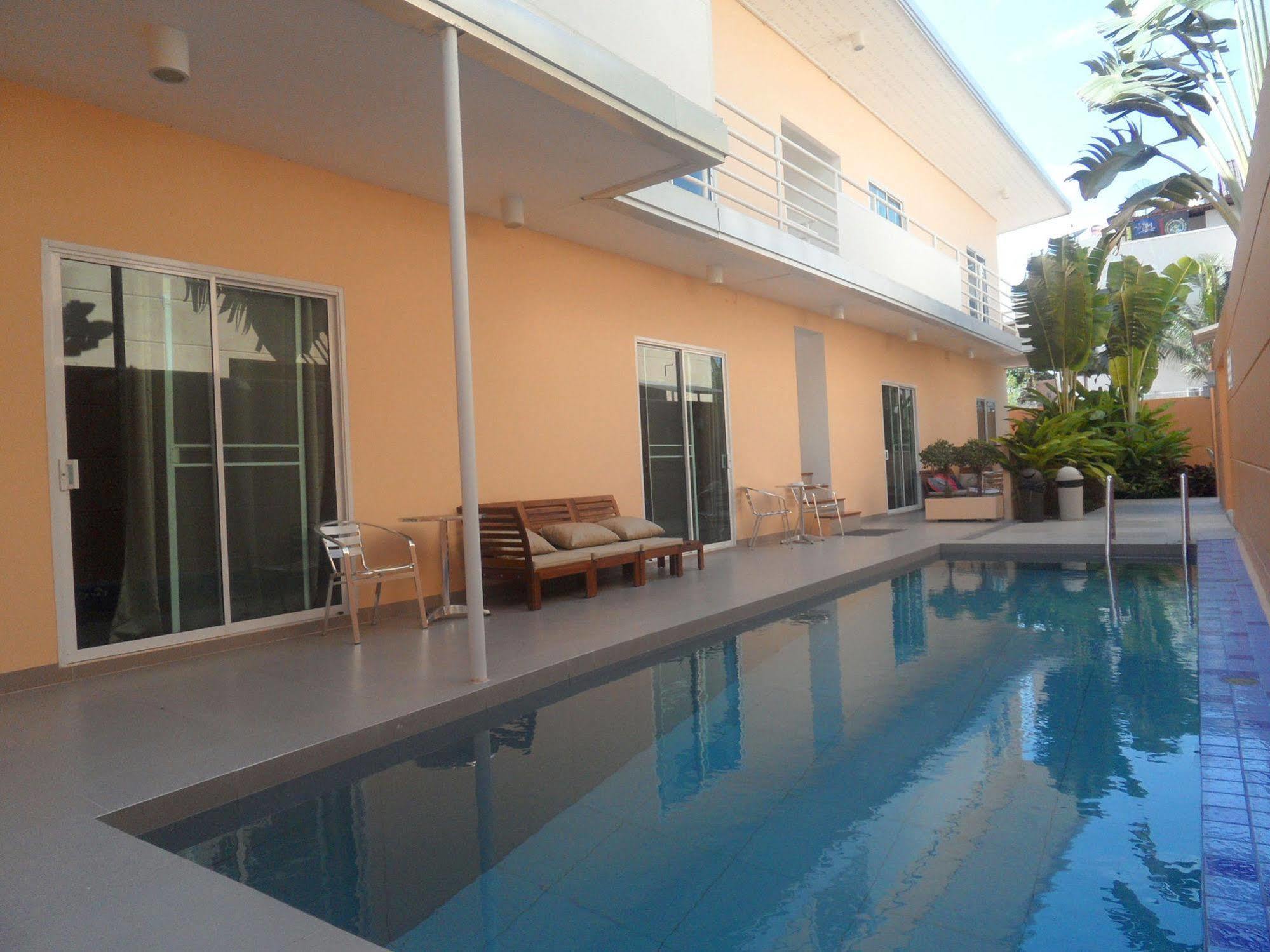 Gp Rooms Pool Guesthouse パッタヤー エクステリア 写真