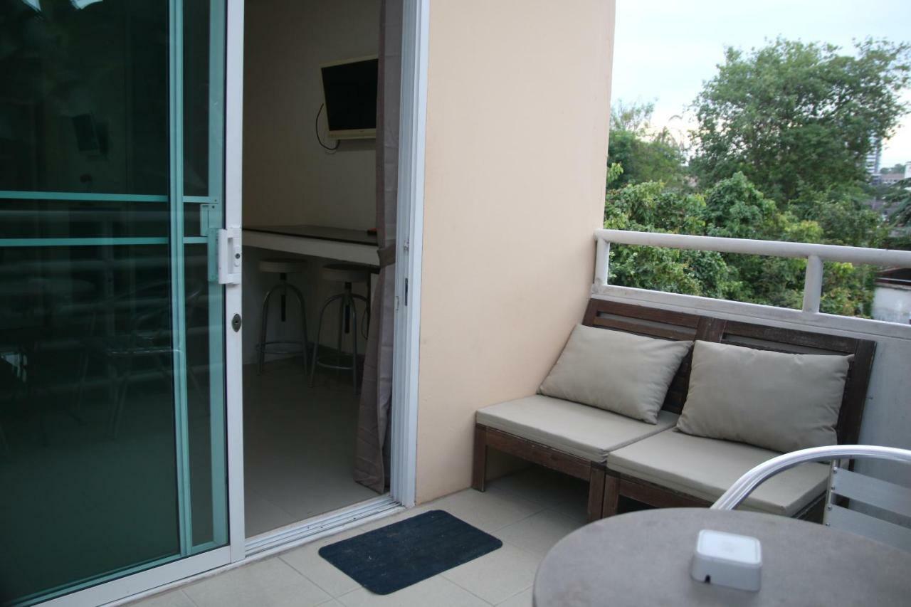 Gp Rooms Pool Guesthouse パッタヤー エクステリア 写真