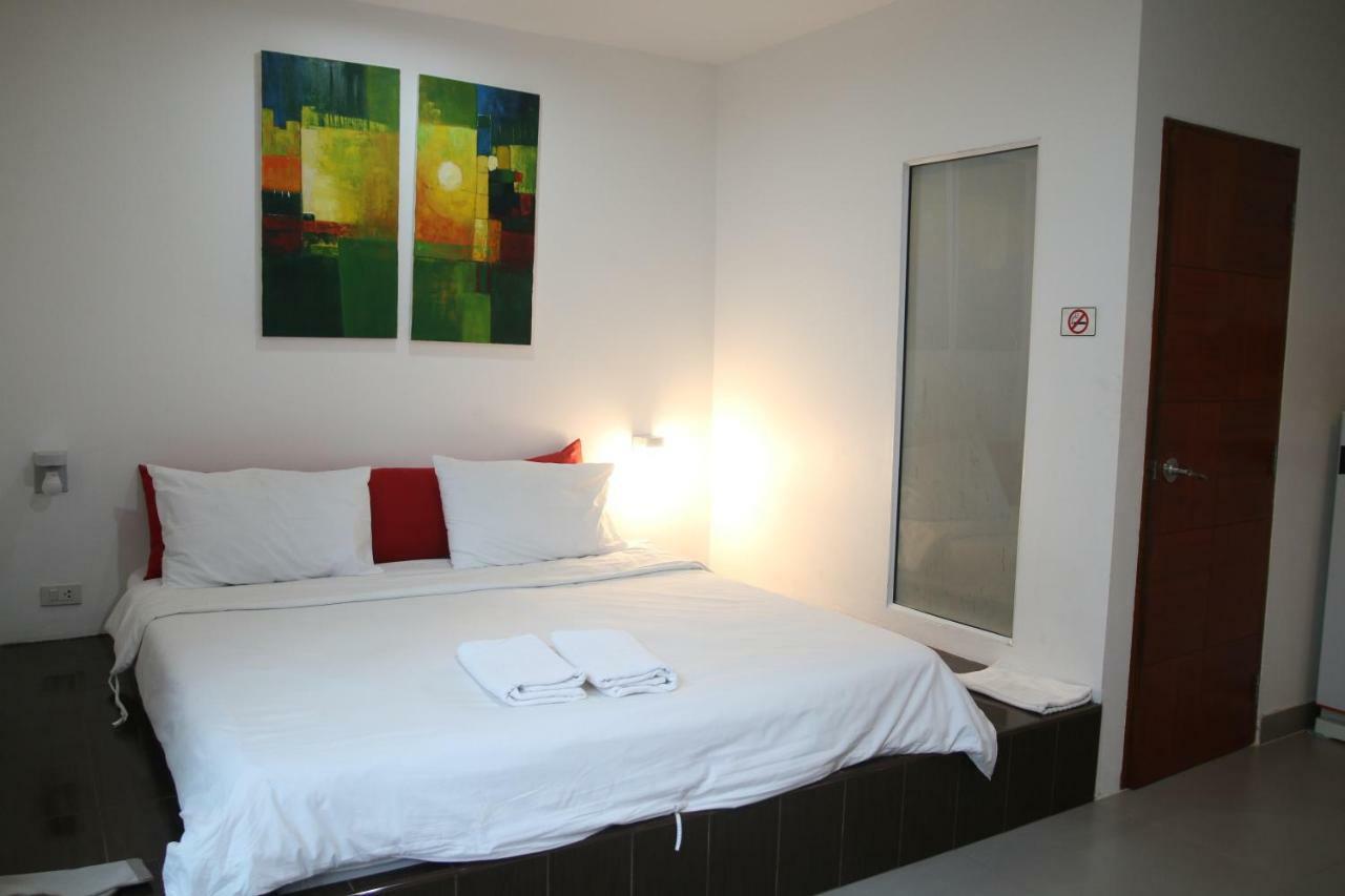 Gp Rooms Pool Guesthouse パッタヤー エクステリア 写真